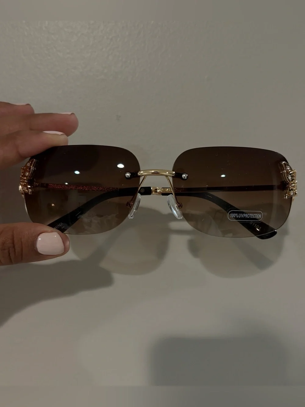 NWOT Women’s Y2K Style Butterfly Sunglasses